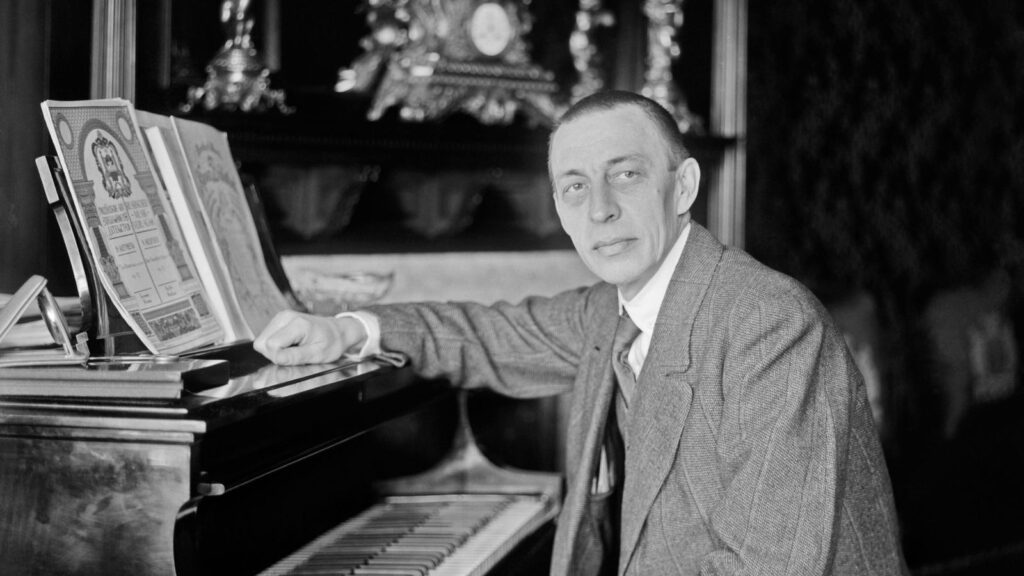 Sergei Rachmaninoff - Nghệ sĩ piano nổi tiếng người Nga