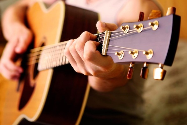Các loại gỗ làm đàn Guitar phổ biến nhất bạn có biết?