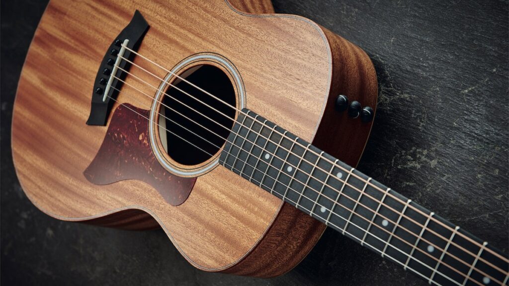 Có nên mua đàn gỗ mahogany không