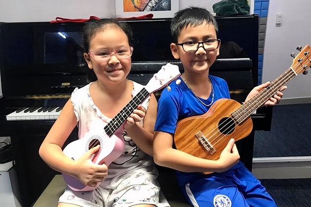 Khóa học Guitar tại C-Fly Music