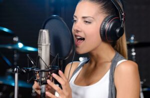 Điều chỉnh khẩu hình và phát âm chuẩn
