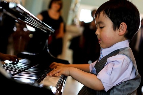 Gợi ý cách luyện tập piano hiệu quả 