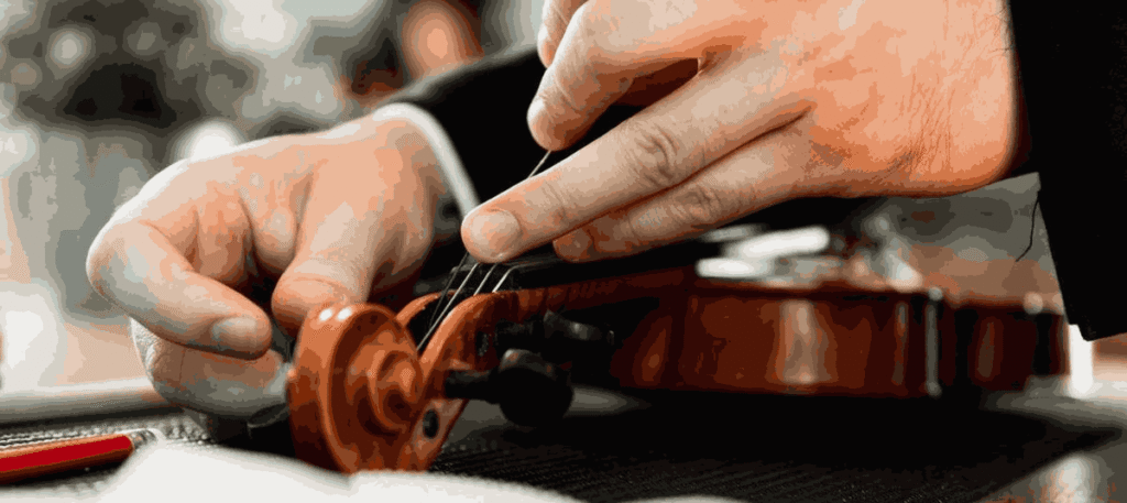 Không thay tất cả dây Violin cùng lúc