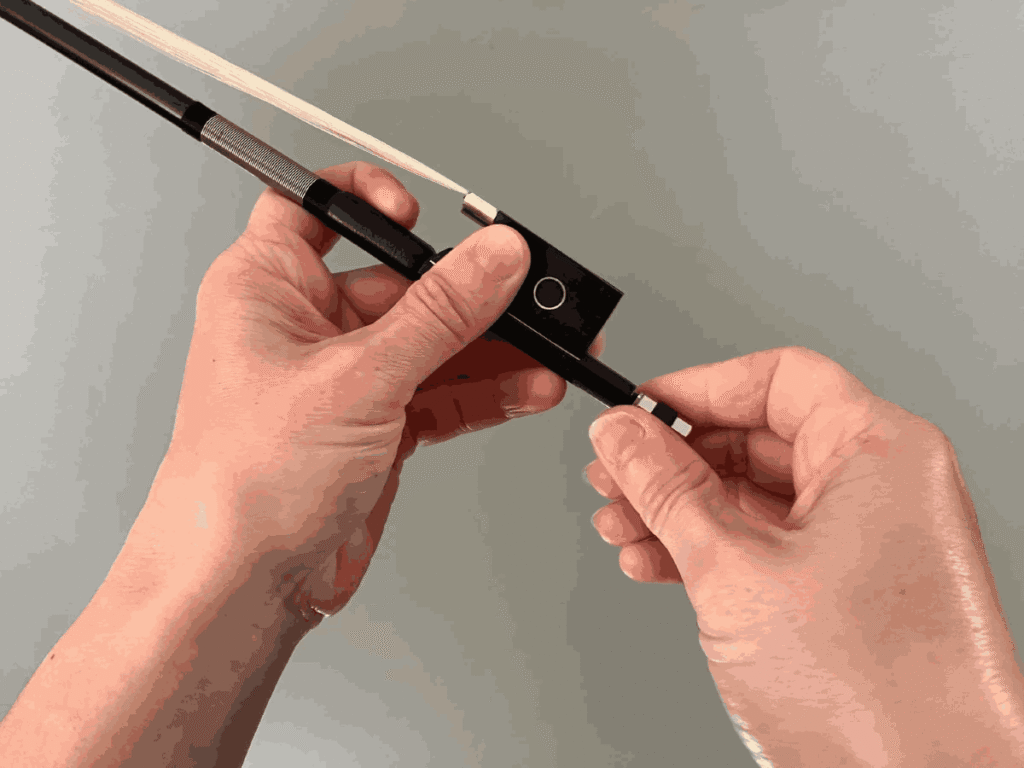 Kiểm tra vì sao kéo violin không ra tiếng