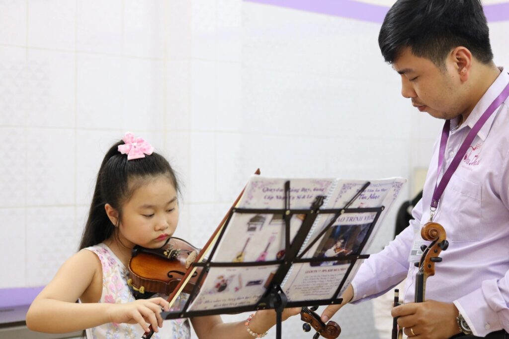 Trung tâm dạy Violin tại Thu Nhạc