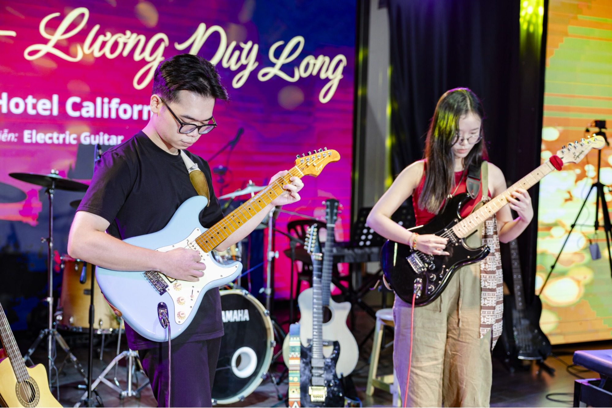 khóa học Guitar điện