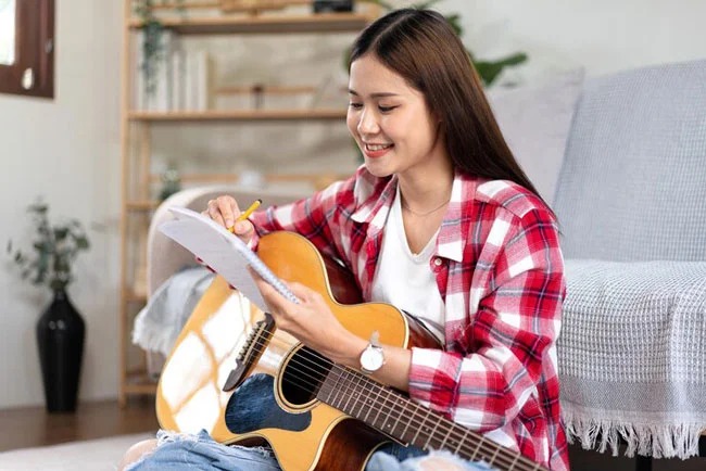 Bí quyết luyện tập tỉa Guitar không bị vấp và chuẩn nhịp